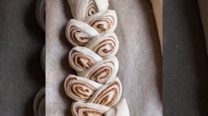 Необычная подача рулета ?