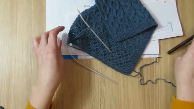 СТИЛЬНАЯ ВЯЗАНАЯ СПИЦАМИ ЮБКА С ЗАПАХОМ. тренды в вязании.ЭКСПРЕСС МК+УЗОР. kniting. вязаная одежда смотреть онлайн