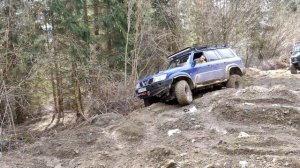 4x4 offroad Nissan Patrol Y60 short and Y61 long in mud (4K).