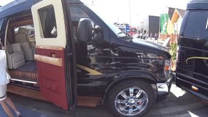 2016, 2017 Ford E 350 Super Duty Platinum, Exterior Interior passenger VAN Ford E350