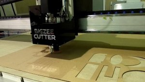 BIGZEE CUTTER cutting furniture cardboard / резка мебельного картона