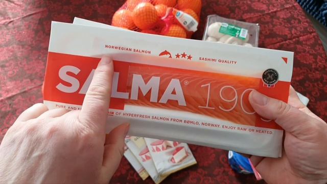 18 лет ждала и вот! Теперь могу себе позволить! ? Дешевые продукты питания. Норвегия смотреть онлайн