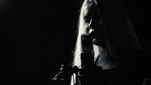 Татьяна Сизинцева - Сколько боли хранит земля
