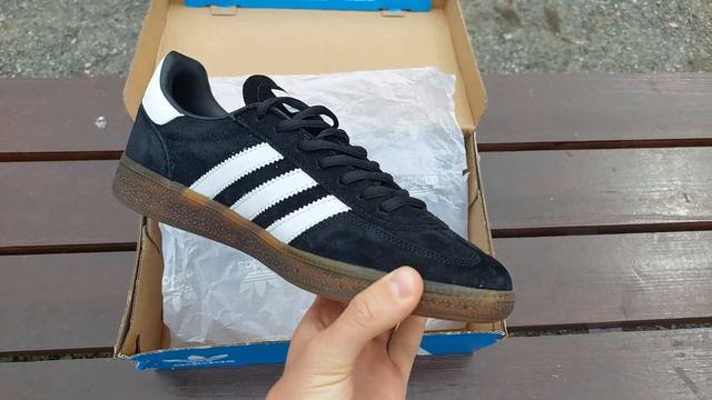 Adidas Spezial чёрные смотреть онлайн