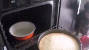 Рецепт бисквитного торта с белковым кремом?