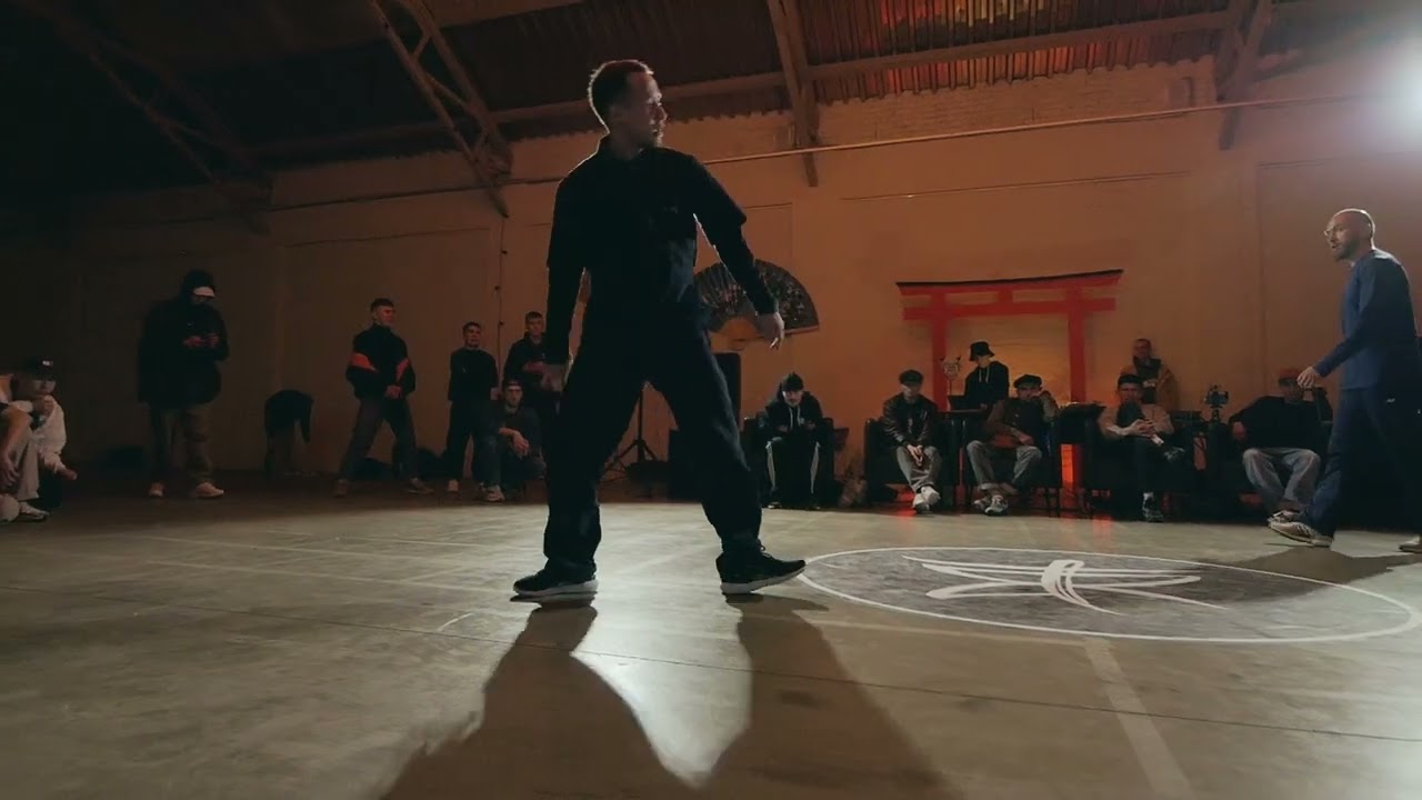 LAST SAMURAI 1x1 ↔ The man vs Basota ↔ 1'2 ↔ BREAK RAVE CYPHER #breakrave #bmvideo смотреть онлайн