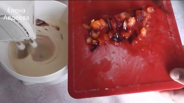 Кексы с начинкой (сливы)