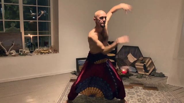 Свободный танец как стиль жизни - Ecstatic Dance Krasnoyarsk смотреть онлайн