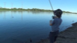 ПОЛУЧАЙ ЛЕЩА - рыбалка с семьёй на реке Иртыш в Омске