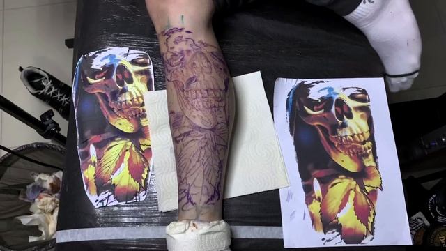 Делаем татуировку черепа в ночную смену / Ногав в процессе смотреть онлайн