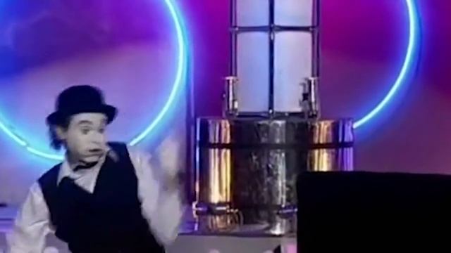 Мир Лиц Лифт смотреть онлайн