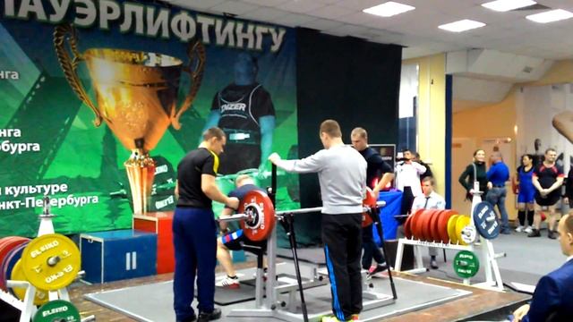 Жим лежа Г. Зобач 140 кг.