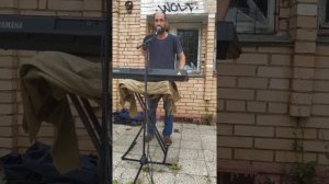 Бомжи гитаристы Душераздерающая песня про тик ток