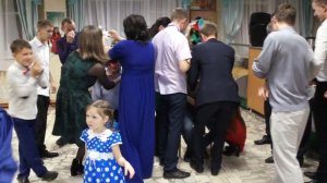 Конкурсы с переодеванием  на свадьбе марий суан Саша Таня