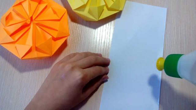 Модульное оригами. Цветок из бумаги - кусудама шар. смотреть онлайн