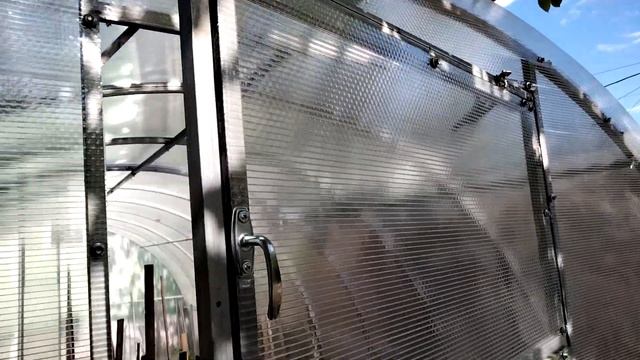 Автоматическое проветривание теплицы. Устройство открывания двери, принцип действия