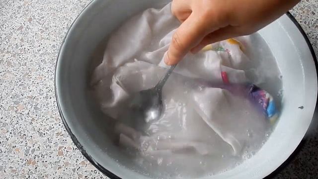 Отбеливание и отстирывание пятен с футболок