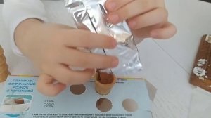 делаем мороженое рожок с начинкой
