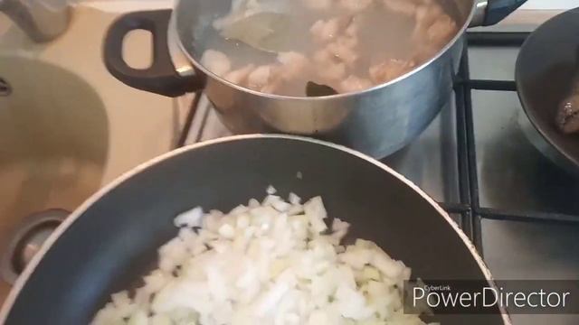Рыбная солянка - быстро и очень вкусно.