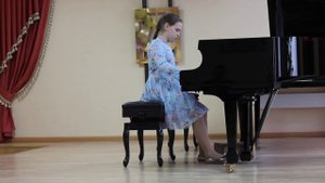 1.К.Черни. Этюд ор. 849 № 16. 2.С.Майкапар. Ариетта, исп. Пономаренко Мария, 9 лет