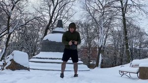 Тренировка с гирей на все тело. Силовые и кардио упражнения для тренировок дома.