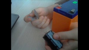 Искры из конденсатора.