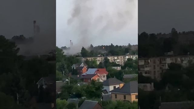 Еще видео ракетных ударов по объектам в Днепропетровске.