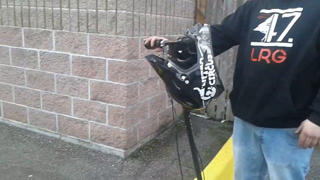 MEET BOBBY & HIS PIMPED OUT SCOOTER HE BUILT смотреть онлайн