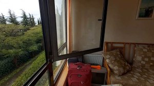 В Крым на машине. Отель Сказка. Обзор трехместного номера полулюкс. #СемьяГелич