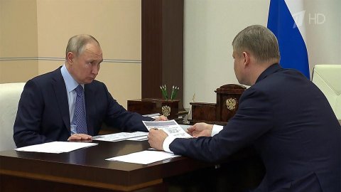 Итоги работы РЖД за 2022 год Владимир Путин обсудил с главой компании Олегом Белозеровым