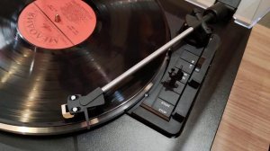 Проигрыватель винила - Rekkord F110