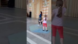 Сольный танец вид сзади