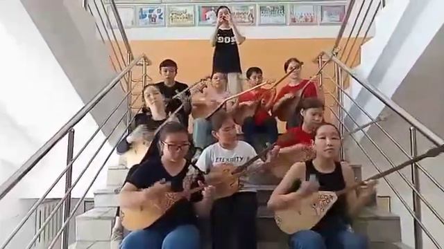 Жамағат Темірғалиев “Бақтыбайдың әуені” күйі.”Бозторғай” ансамблі Тараз қаласы