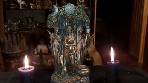 КЛЮЧ…ЗАМОК…ЯЗЫК…. ИНГА ХОСРОЕВА . ВЕДЬМИНА ИЗБА ?