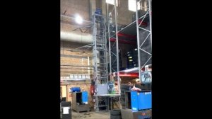 Мачтовый цепной грузовой подъемник