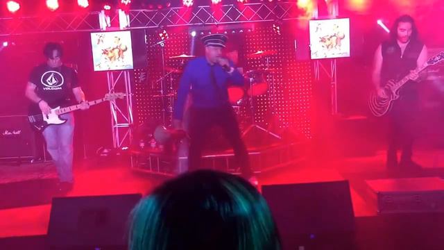 Wicked revolver at the cave смотреть онлайн