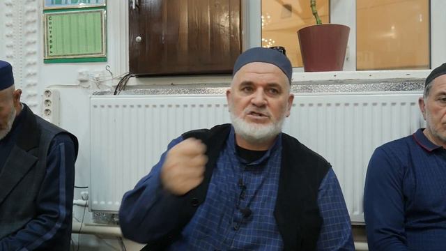 Урок с Устазом по книге تفهيم المتفهم смотреть онлайн