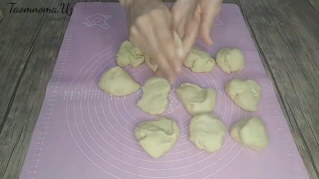 БУЛОЧКИ с ЗАВАРНЫМ КРЕМОМ. Воздушный и очень вкусные | Taomnoma.Uz смотреть онлайн