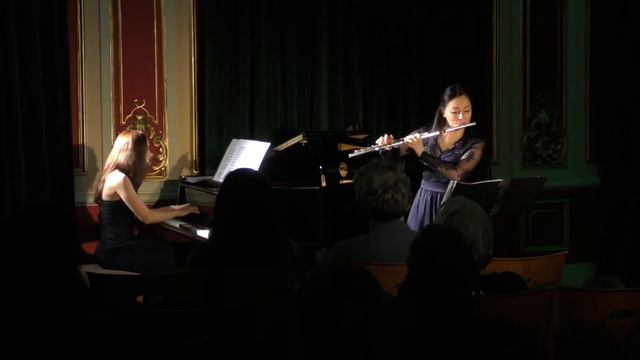 A. Perilhou - Ballade Olga Zernaeva flute & Olga Bila piano смотреть онлайн