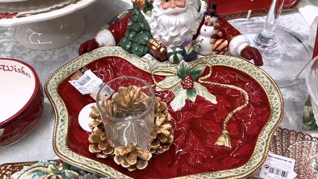 Магазин с красивой новогодней посудой ??строительный рынок