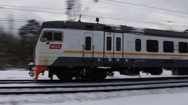 "Новый обитатель Горьковского" ЭД4МКу-0151 / "New representative of the Gorky direction" ED4MKu-015 смотреть онлайн