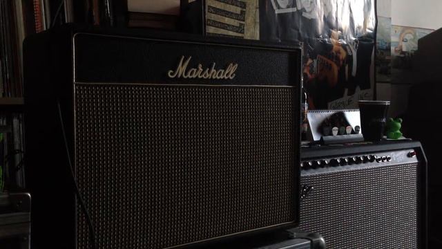 Marshall Class 5 with my pedalboard and Epiphone Les Paul Custom Pro смотреть онлайн