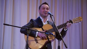 Виталий Ленский. Тучи над городом встали.