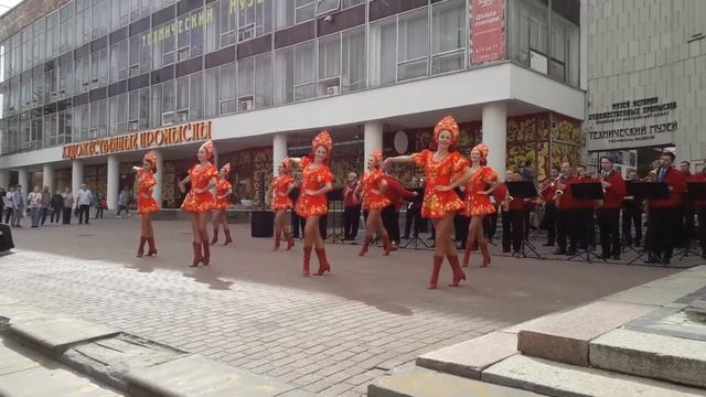 Нижегородский губернский оркестр - Калинка-малинка смотреть онлайн