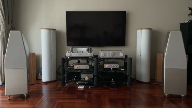 Wilson sabrina X “I put a spell on you” by Chantal Chamberland смотреть онлайн