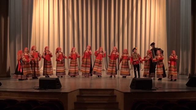 2017 03 Ведущий творческий коллектив города Москвы детский фольклорный ансамбль "Зоренька" - смотреть онлайн