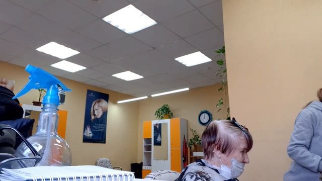 #женскаястрижка# Женская короткая стрижка кому за 80
