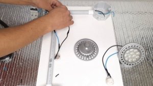 Como instalar un interruptor para dos lámparas Led