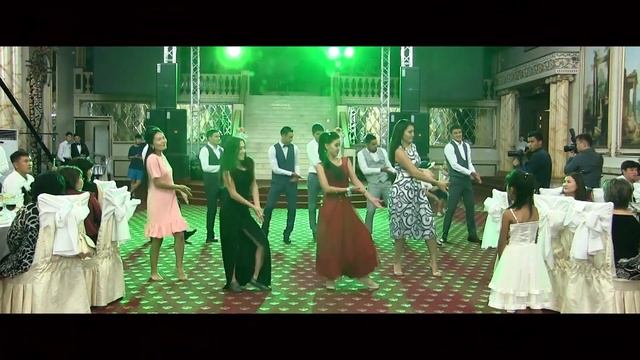 Флешмоб на свадьбе смотреть онлайн