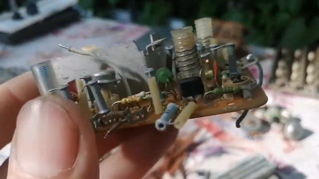 Нашол золото в старом приёмнике